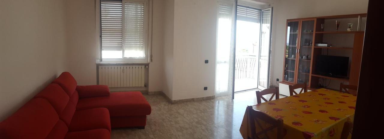 Albenga Sul Mare Famiglie Ed Amici Fino 10 Posti公寓 外观 照片