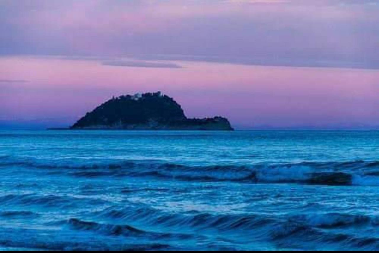 Albenga Sul Mare Famiglie Ed Amici Fino 10 Posti公寓 外观 照片